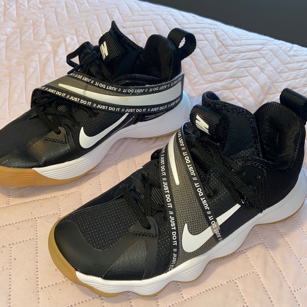 Nike React HyperSet volleyball shoes($130). Black & white gently used.